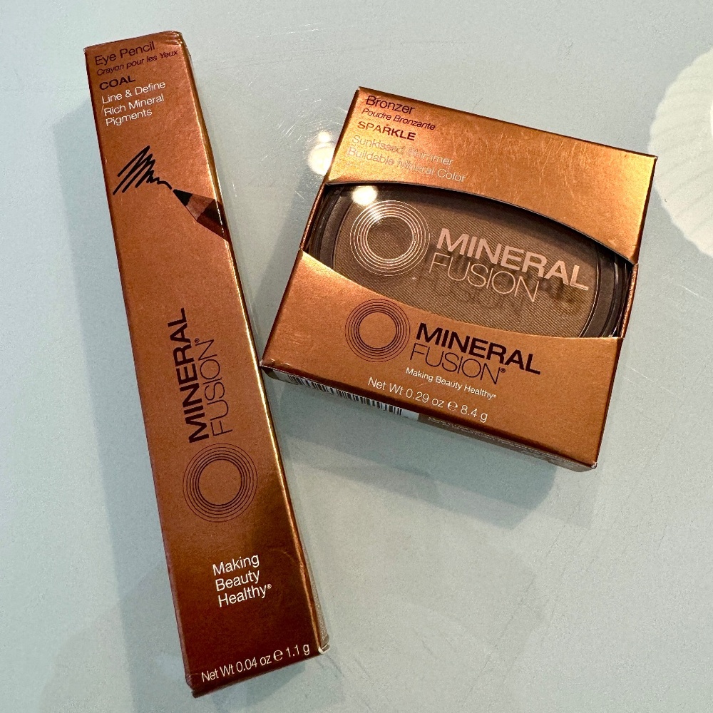 NEW Mineral Fusion Healthy Makeup Sunkissed Bronzer + Black Coal Eyeliner Pencil